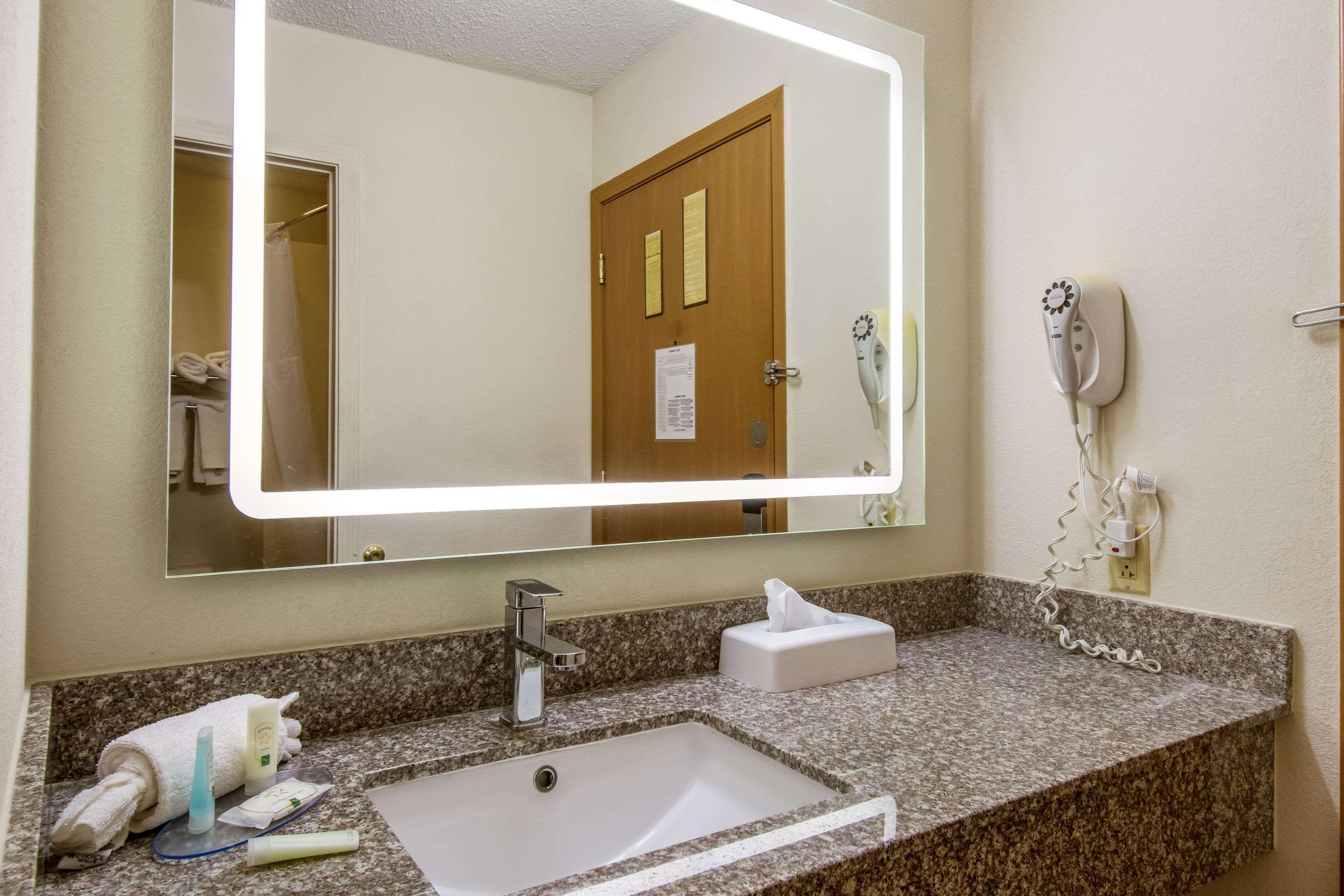 Quality Inn Bloomsburg Ngoại thất bức ảnh